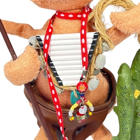 NWOT ANNALEE Native American Indian Boy 6" Mouse with String of Fish 2006 - Picture 8 of 12